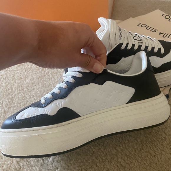 Louis Vuitton Groovy Platform Sneaker *GIFTABLE* size 7, EU 37 (hard to find) - Picture 5 of 15